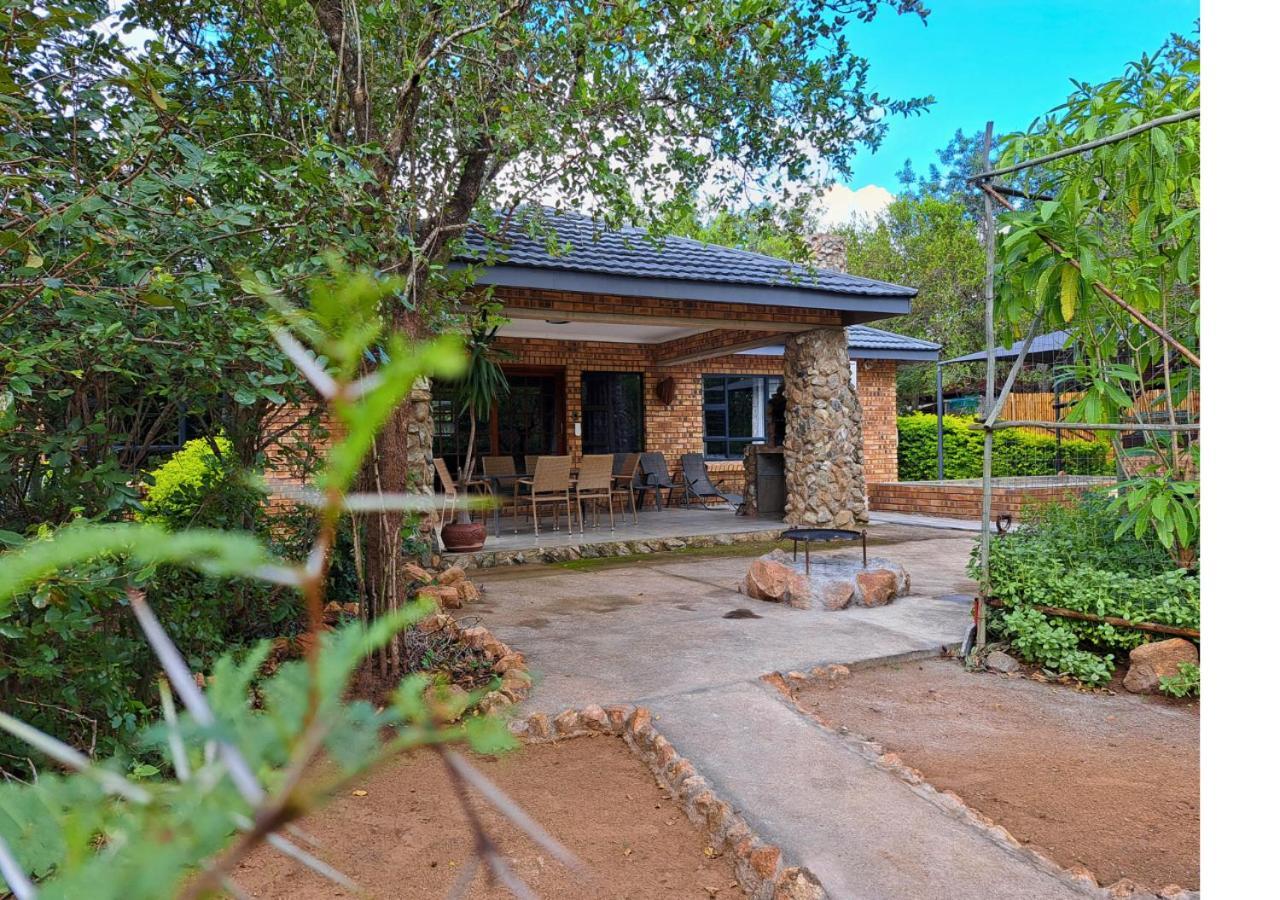 Lion King Villa Marloth Park Buitenkant foto
