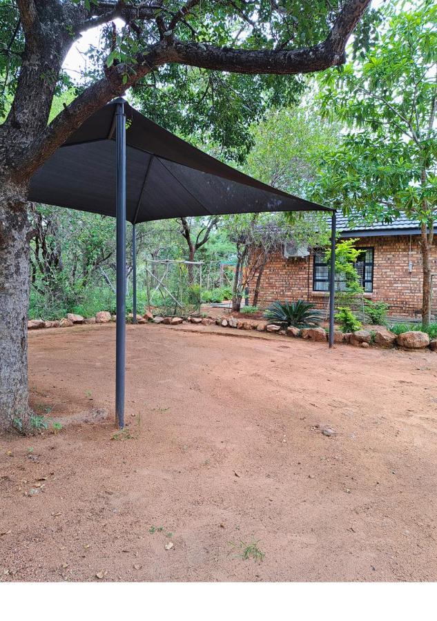 Lion King Villa Marloth Park Buitenkant foto